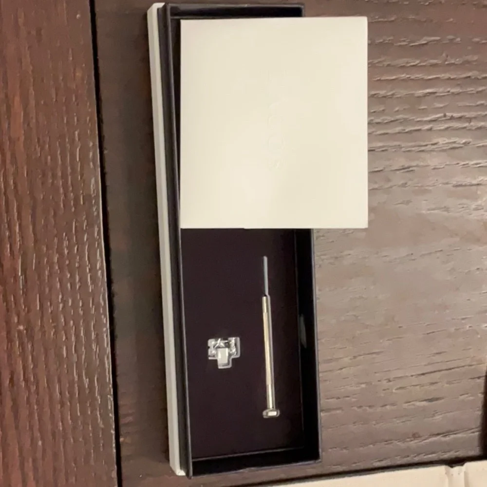 Smart Caviar Two-Tone Watchband for Apple Watch - Picture 7 of 10